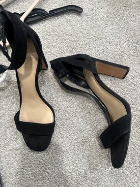Vince Camuto Black Suede Ankle-Tie Block Heel Sandals